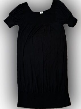 E74 Signature by Sangria Black Ribbed Short Sleeve Dress, Size M
